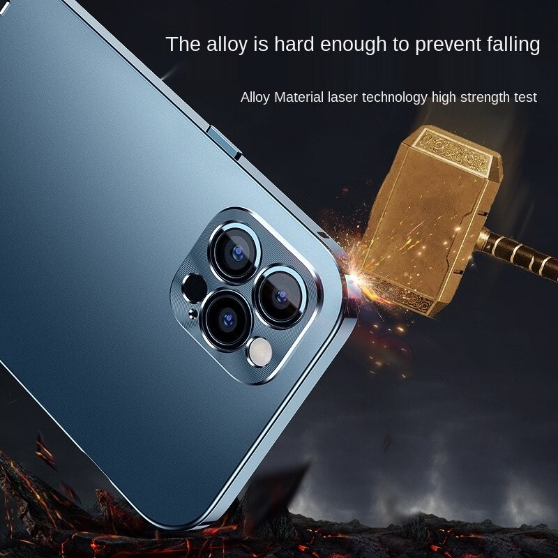 Чехол для iPhone 13 Pro / 13 Pro Max с металлическим каркасом | MK00813