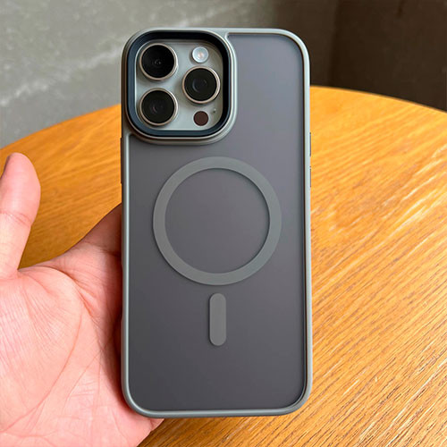Чехол для iPhone 15 Pro magsafe | MK03133
