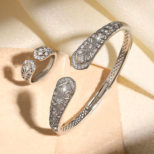 Комплект бижутерии | MK03549