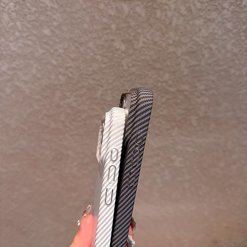 Чехол для iPhone 17 Pro | MK04052