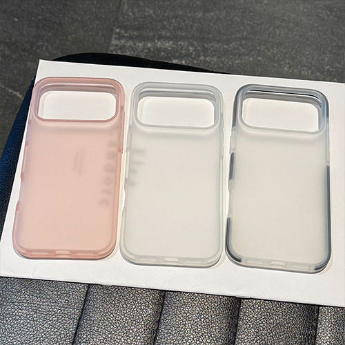 Чехол для iPhone 17 Pro ультратонкий полупрозрачный | MK04058